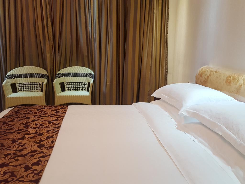 Jian Guo Grand Hotel Ban Si Khay Exteriér fotografie