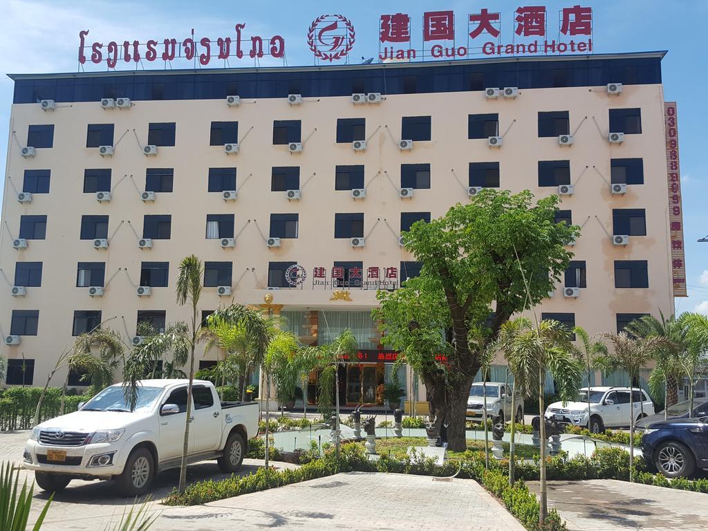 Jian Guo Grand Hotel Ban Si Khay Exteriér fotografie